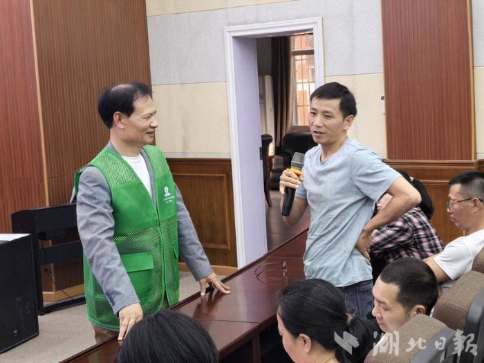 “社家校”共筑心育生态圈 家长恳谈会解锁科学育儿新范式(1).docx